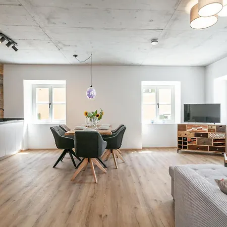 Apartment Hopfgarten Alpin Living 1 *